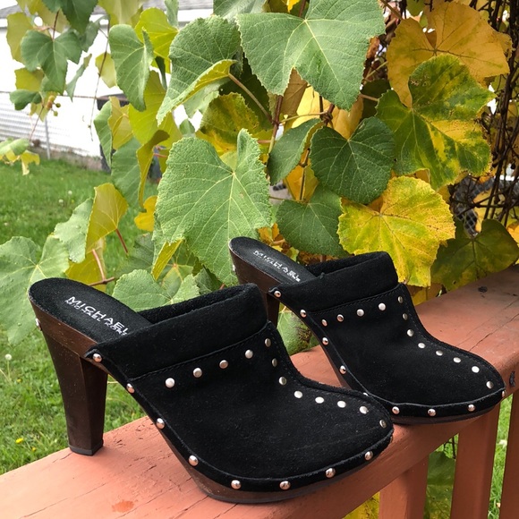 MICHAEL Michael Kors Shoes - 🍒PRICE DROP🍒MICHAEL KORS CLOG SLIP ON